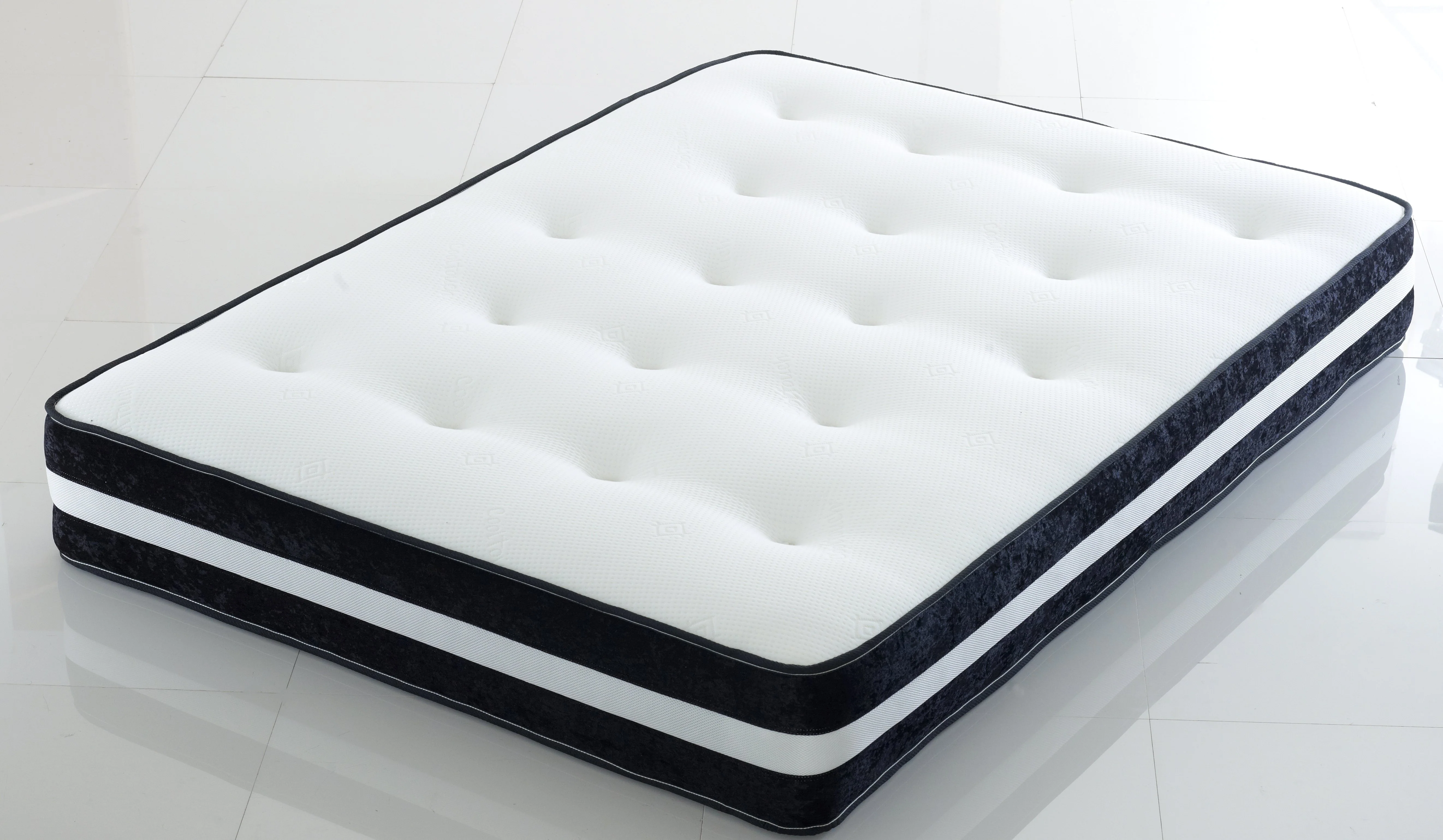 Glitz Crushed Velvet Border Memory Open Coil Mattress - Image 4